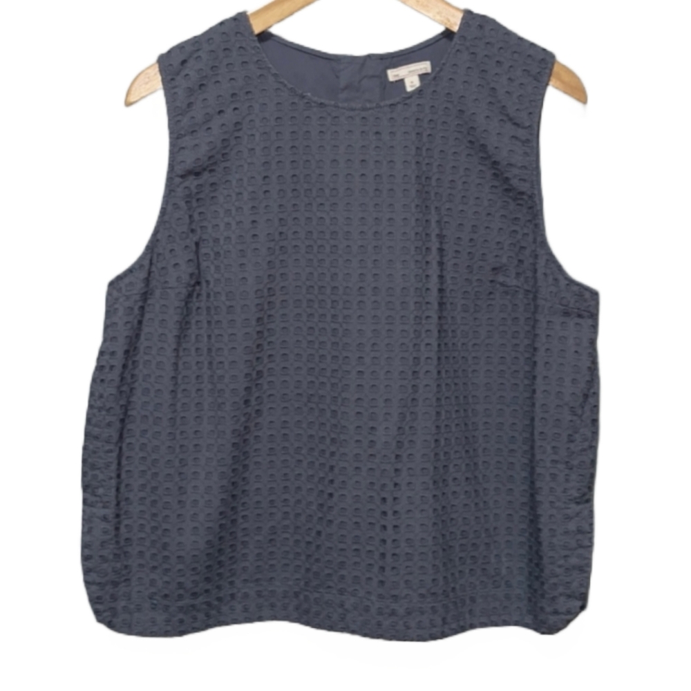 GAP Eyelet Sleeveless Top X-Large